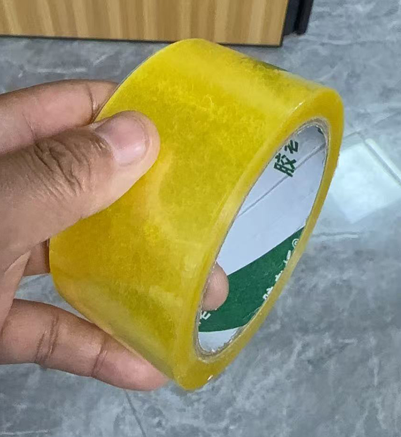 The working principle of high temperature resistant transparent tape is mainly as follows: