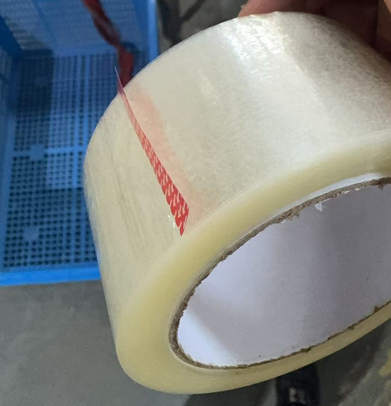 The main advantages of environmentally friendly electrical tape are:
