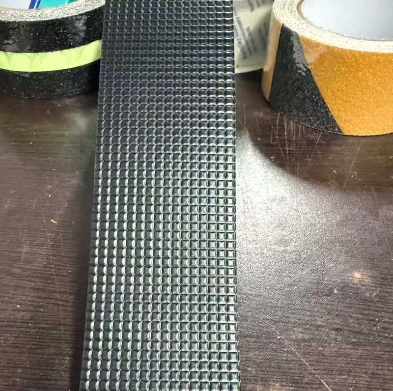 Storage method for industrial high-temperature resistant conveyor tape