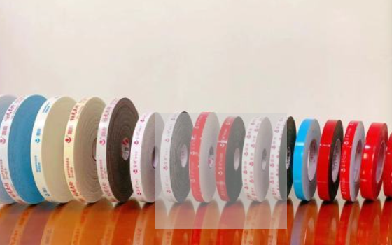 ​What Precautions Should Be Taken When Removing Double Sided Tape?